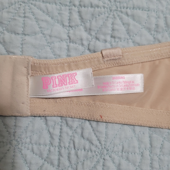 Victoria Secrets and LA Senza strapless bras - Picture 7 of 8